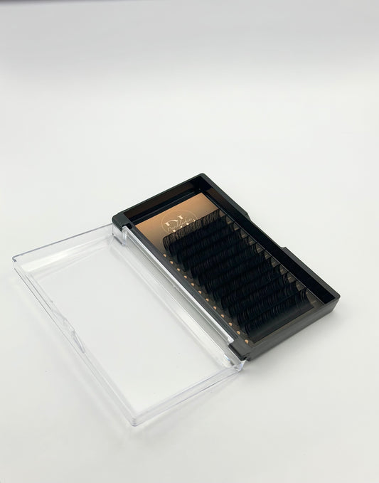 Cashmere 0.05 CC Curl Volume Lashes